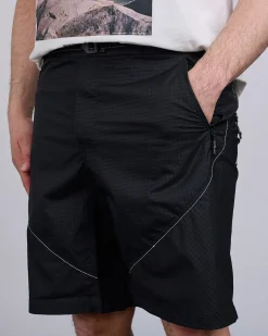 Hot and wander Breath Rip Nylon Short Black