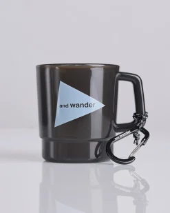 New and wander Logo PP Mug Black