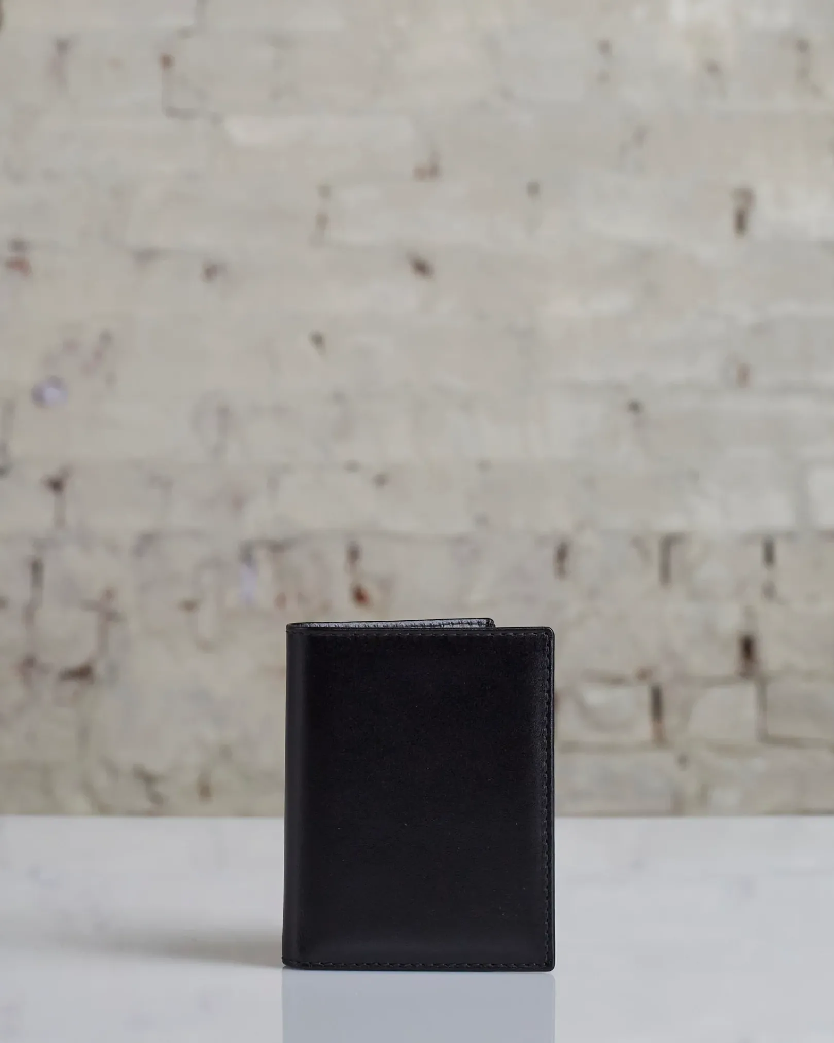 Fashion Comme des Garçons WALLET Classic Leather Line A Bi-Fold Wallet Black