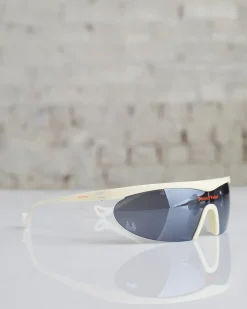 New District Vision Koharu Sunglass Cream / Mirror