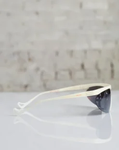 New District Vision Koharu Sunglass Cream / Mirror