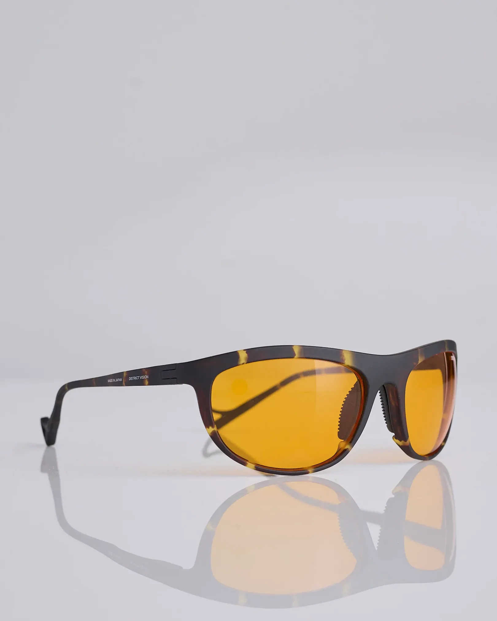 Clearance District Vision Takeyoshi Altitude Master Sunglass Tortoise Orange