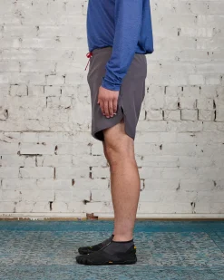 Fashion District Vision Virasana 7-Inch Training Short Basalt