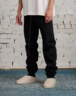 New Fear of God Essentials Classic Arch Sweatpant Black
