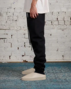 New Fear of God Essentials Classic Arch Sweatpant Black