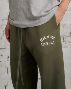Fashion Fear of God Essentials Classic Arch Sweatpant Military