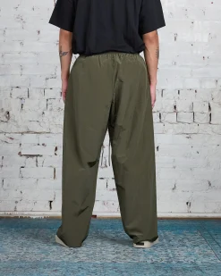 Sale Fear of God Essentials Ripstop Relaxed Pant Military