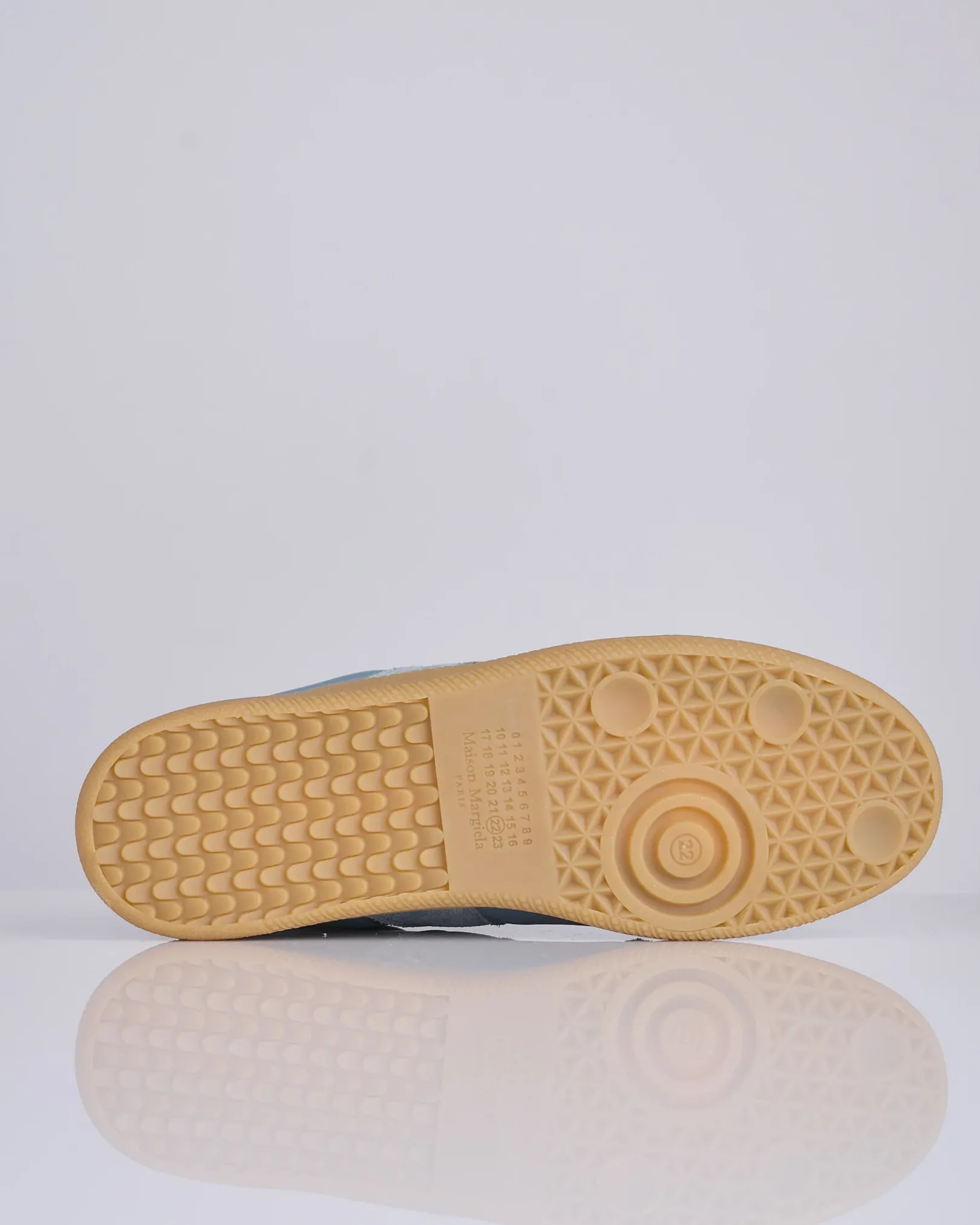 Best Maison Margiela Replica Leather Sneaker Cloud