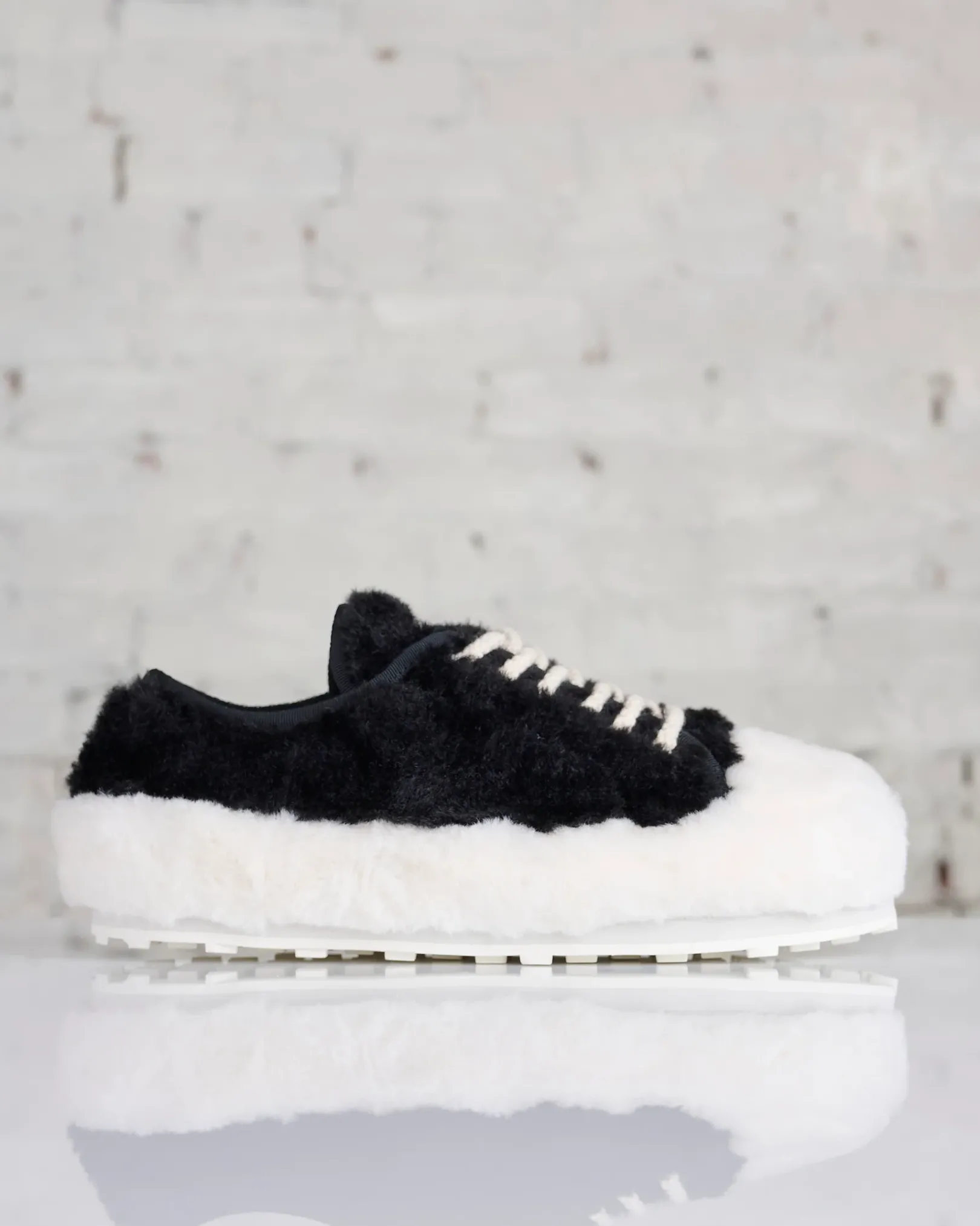 Fashion Marni Teddy Fabric Sneaker Lily White Black
