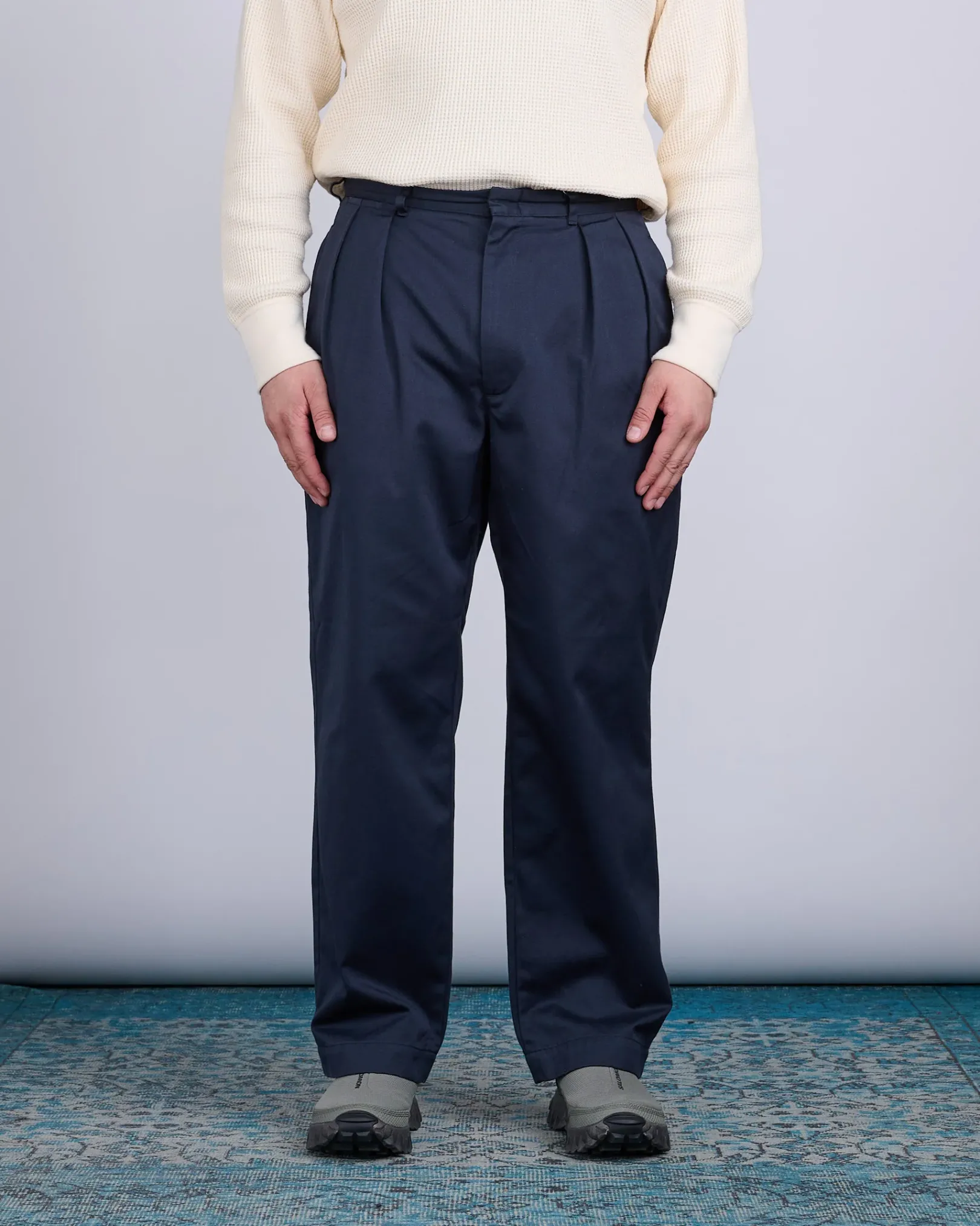 Discount nanamica Double Pleat Hybrid Chino Pant Navy