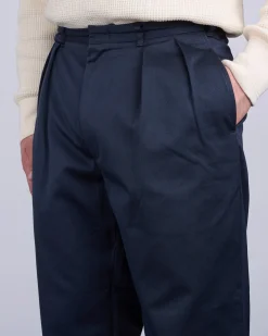 Discount nanamica Double Pleat Hybrid Chino Pant Navy