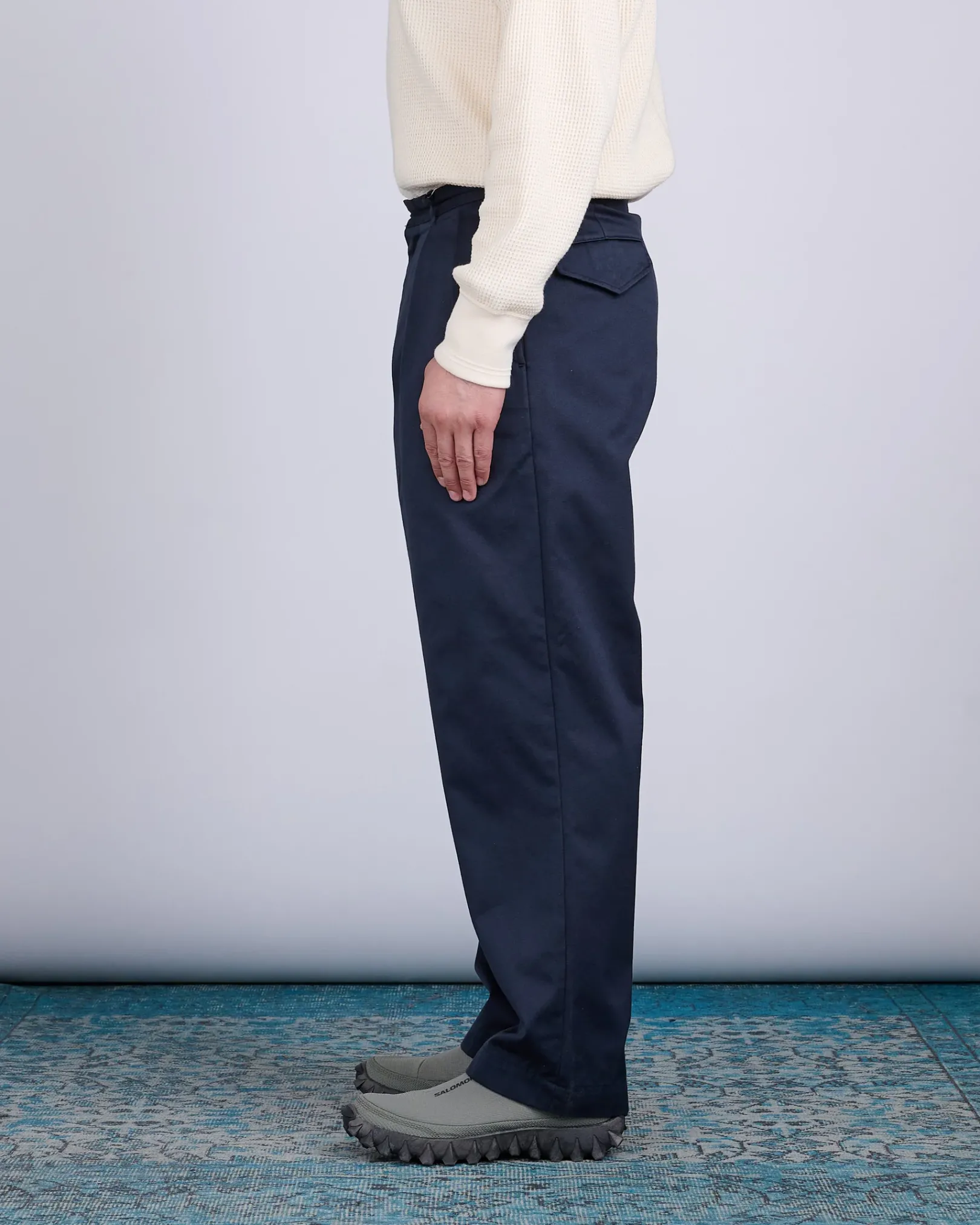 Discount nanamica Double Pleat Hybrid Chino Pant Navy