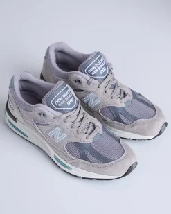 New New Balance Made in UK U991v2 Rock Ridge/Alloy