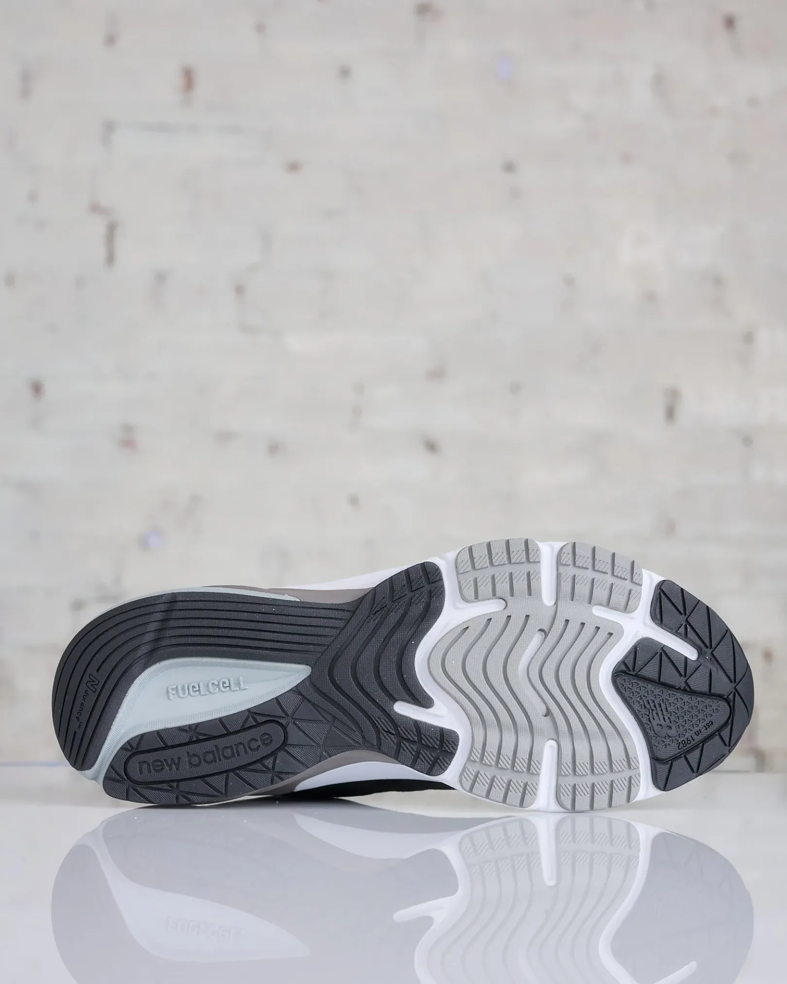 Online New Balance Men's M990v6 Made in USA Black White