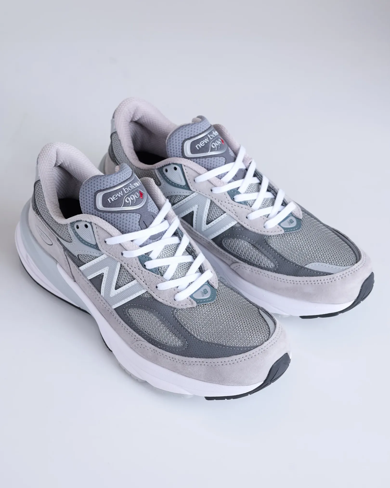 Online New Balance Men's M990v6 Made in USA Vintage Grey
