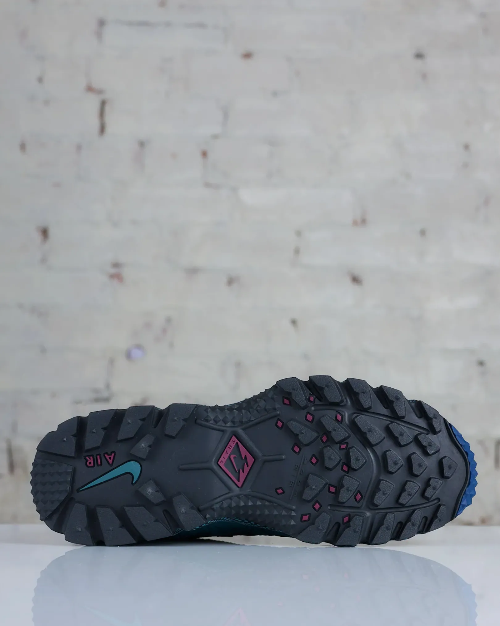 Best Nike ACG Nike Men's Air Humara QS Silver/Desert Bronze-Midnight Navy-Black