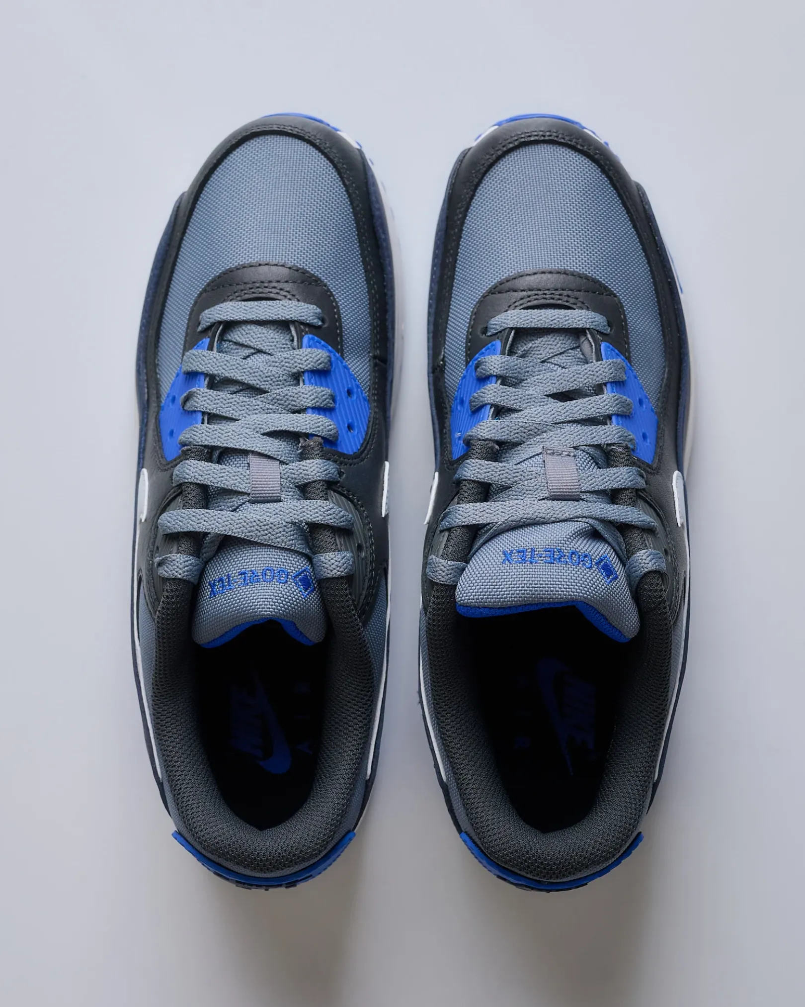 Sale Nike Men's Air Max 90 GORE-TEX Cool Grey Pure Platinum-Anthracite