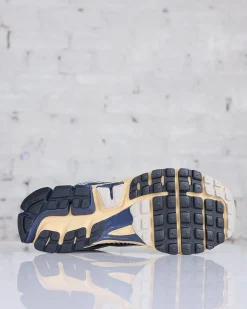 Discount Nike Men's Zoom Vomero 5 White/Thunder Blue-Cream Li