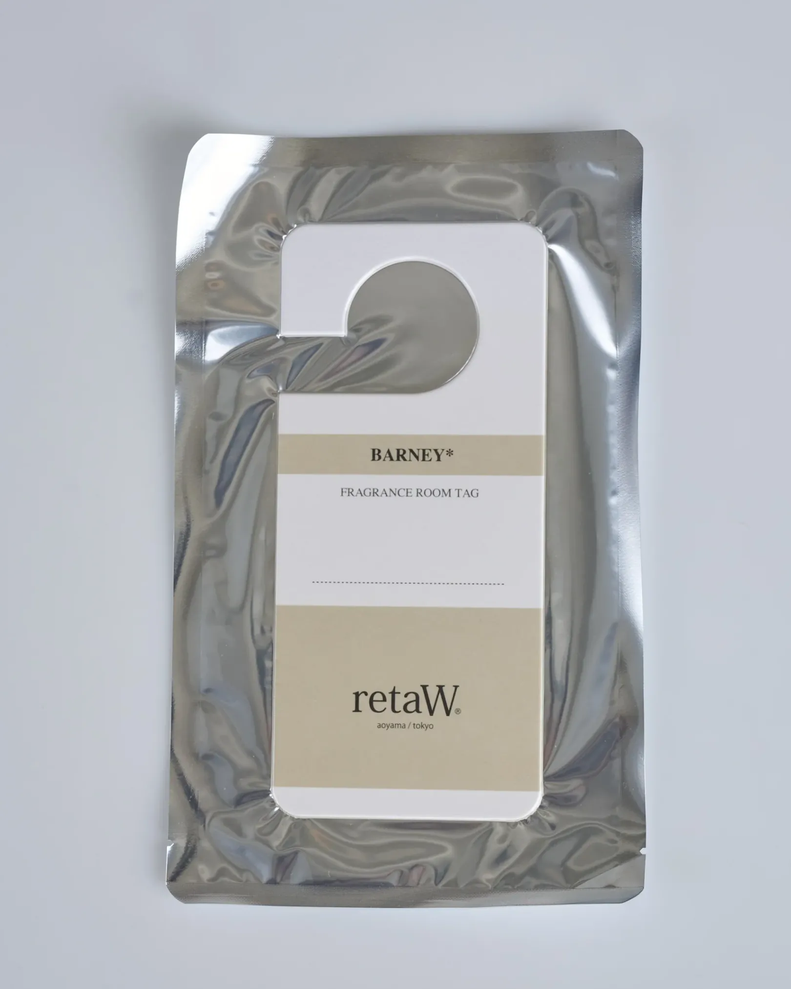 Outlet retaW Room Tag BARNEY