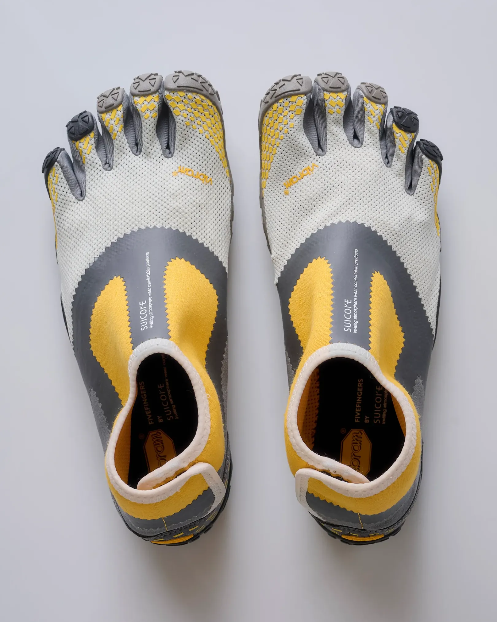 New Suicoke 5 Fingers Nin-Lo Orange x Gray